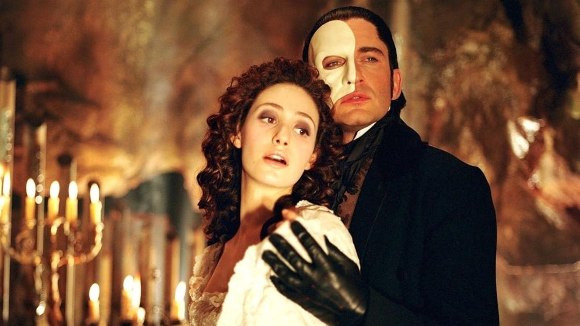 2. The Phantom of the Opera (2004)