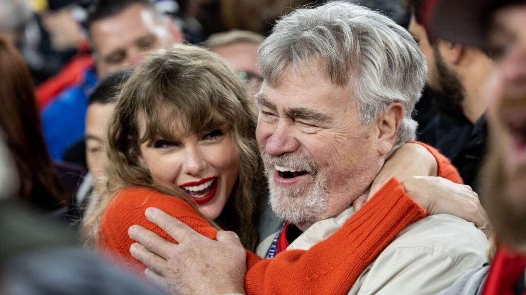 Taylor Swift and Ed Kelce