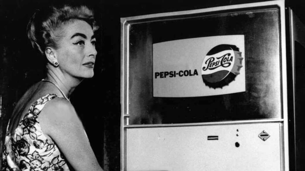 Joan Crawford promoting Pepsi-Cola (Image: O'Henry Magazine)