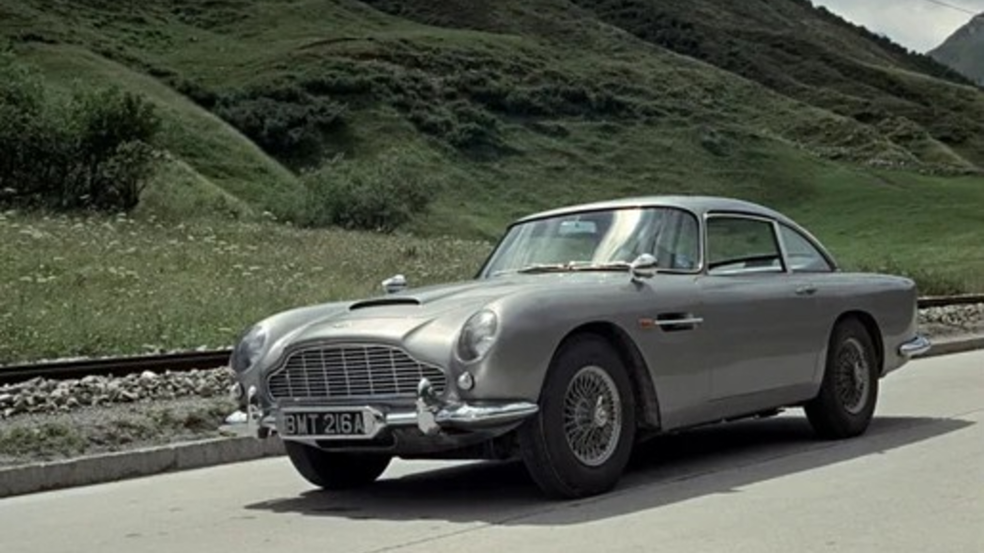 2. 1964 Aston Martin DB5 (Goldfinger)