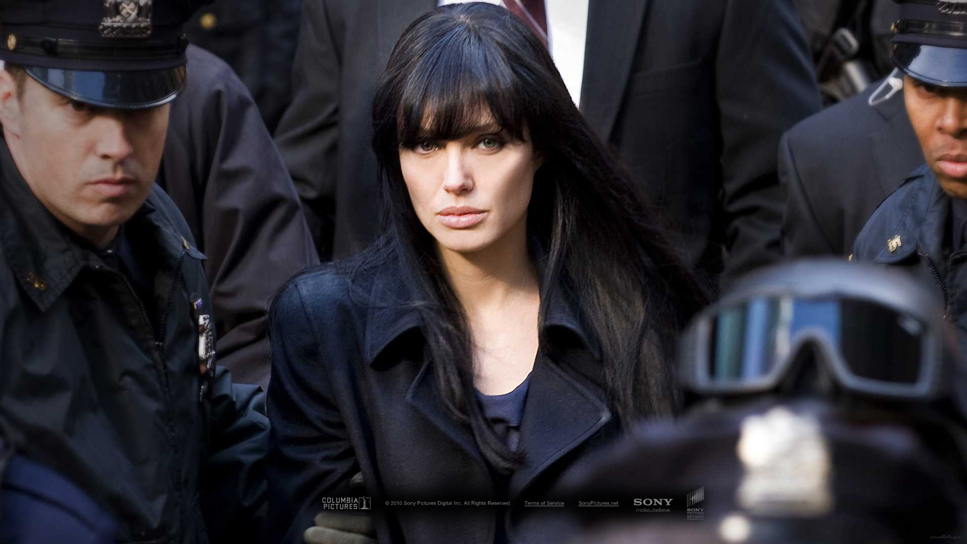 6. Salt (2010)