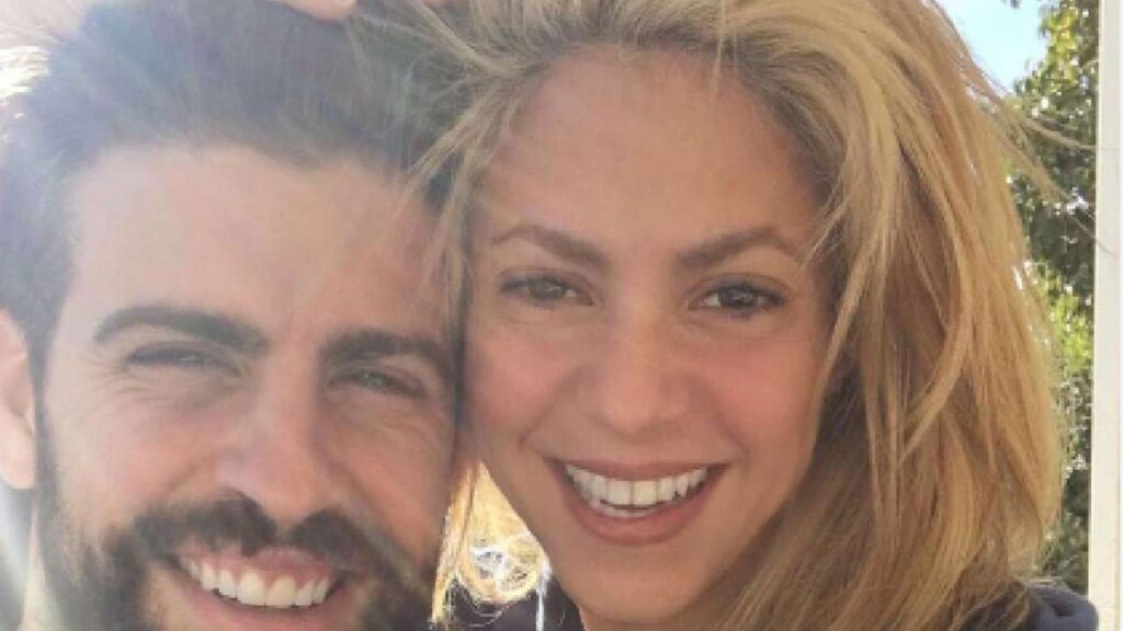 Shakira and Gerard Pique (Credit: Instagram)