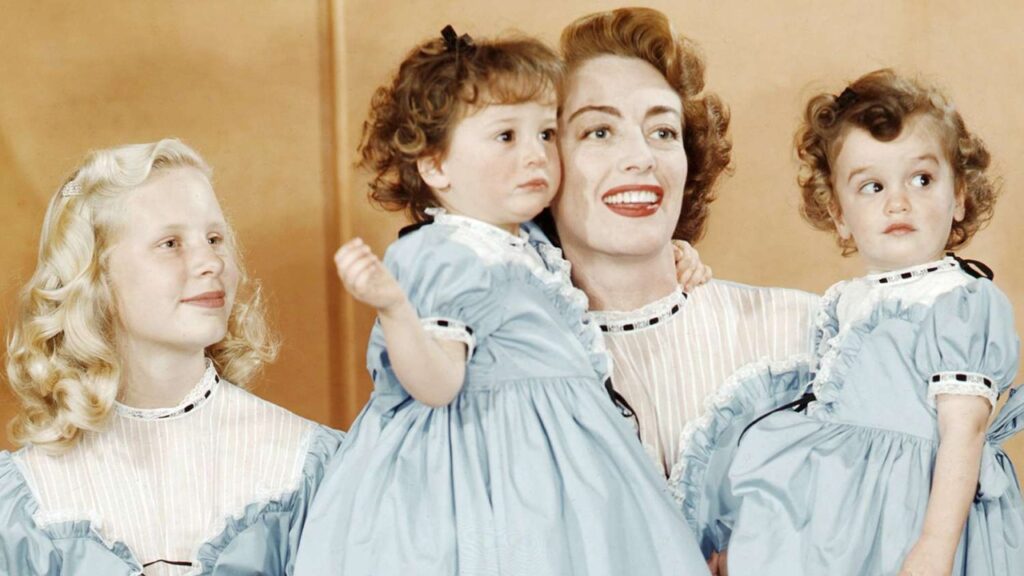 Joan Crawford and her family (Image: People)