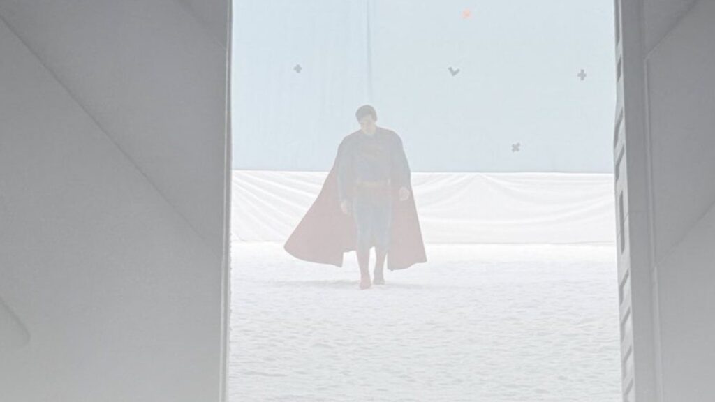 Superman's new image shared by Gunn (Image: threads @jamesgunn)
