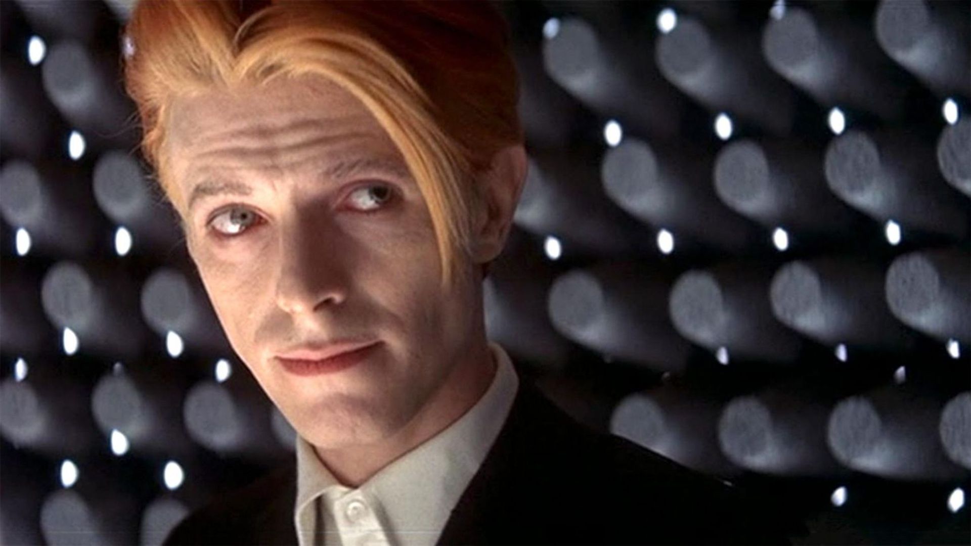 4. The Man Who Fell To Earth (1976)