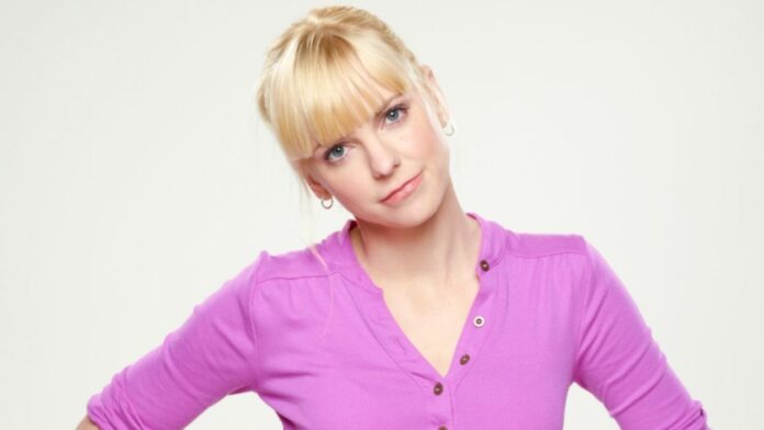 'Mom' star Anna Faris 'Mom' star Anna Faris