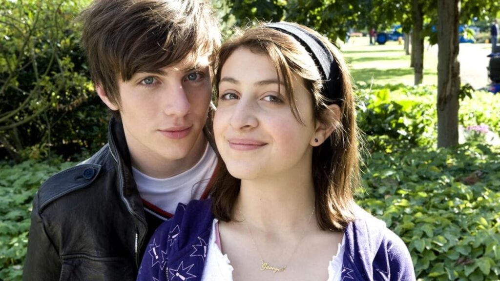 'Angus, Thongs and Perfect Snogging'