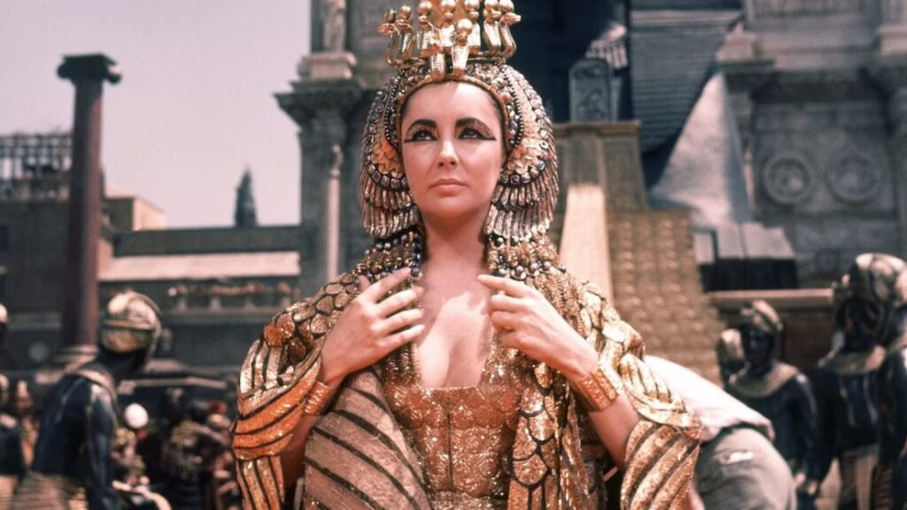 Elizabeth Taylor in 'Cleopatra' (Image: 20th Century Fox)