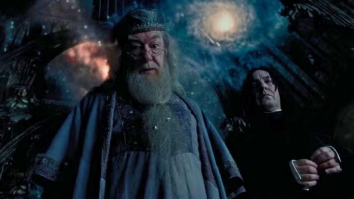 Albus Dumbledore and Severus Snape from 'Harry Potter and the Prisoner of Azkaban' Albus Dumbledore and Severus Snape from 'Harry Potter and the Prisoner of Azkaban'