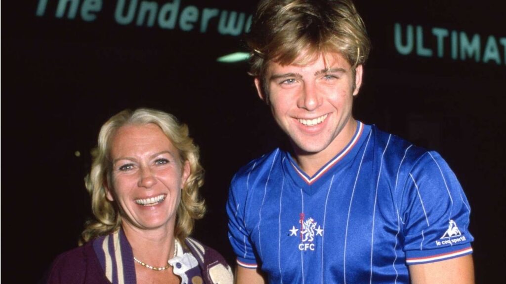 Maxwell Caulfield and Juliet Mills