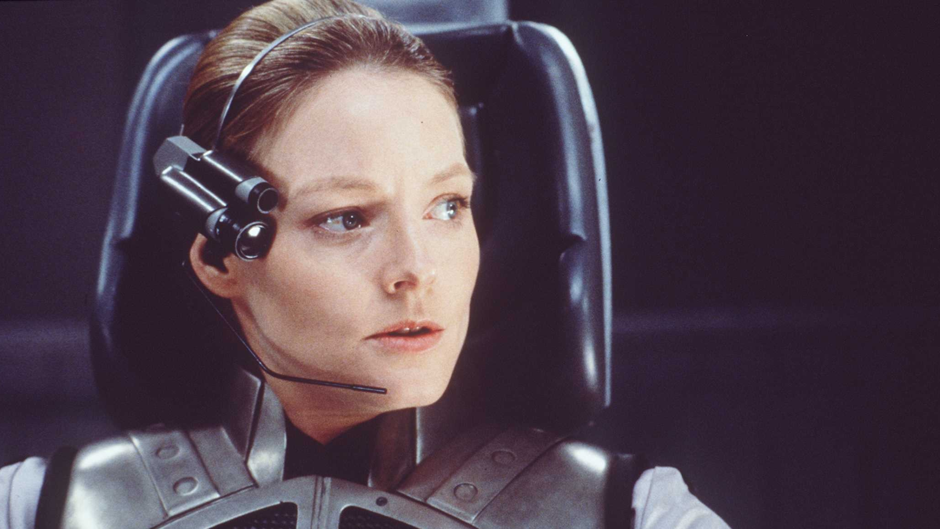 10. Contact (1997)