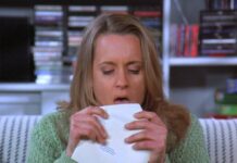 The Surprising Story Behind Susan Ross’s Death On ‘Seinfeld’ Susan Ross on 'Seinfeld'