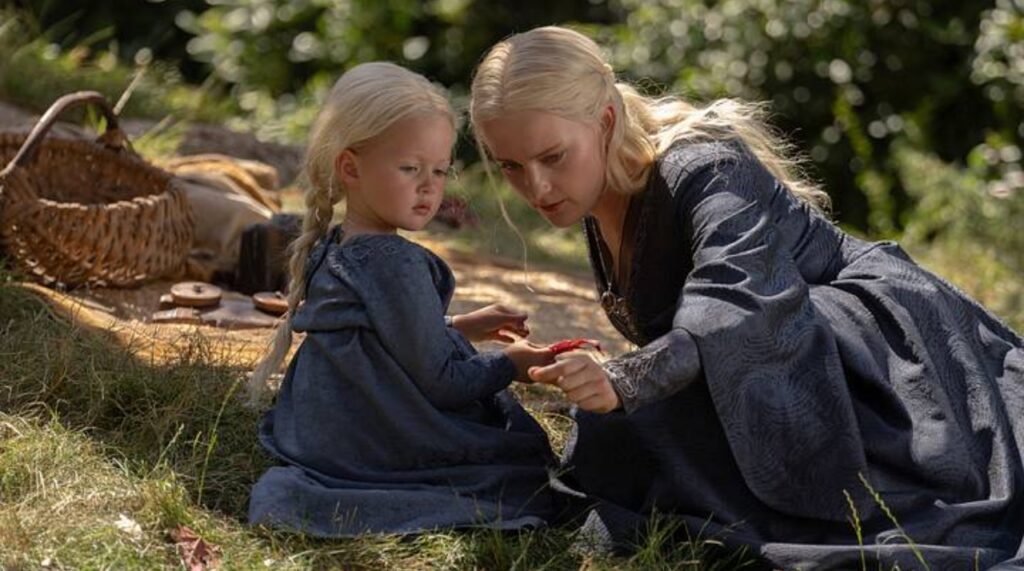 Helaena in 'House of the Dragon' (Image: HBO)