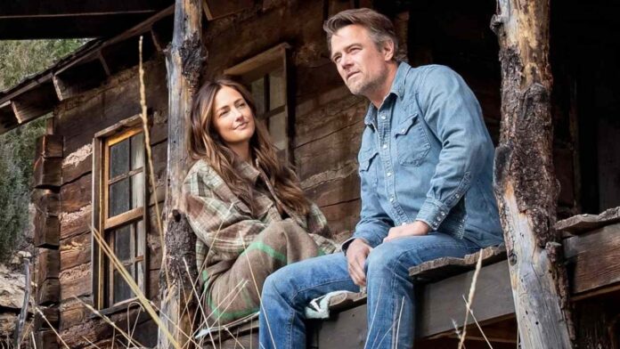 Josh Duhamel and Minka Kelly in 'Ransom Canyon'