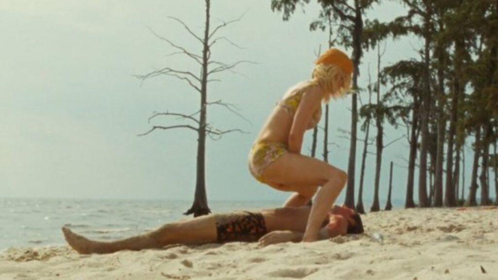 The jellyfish scene of 'The Paperboy'