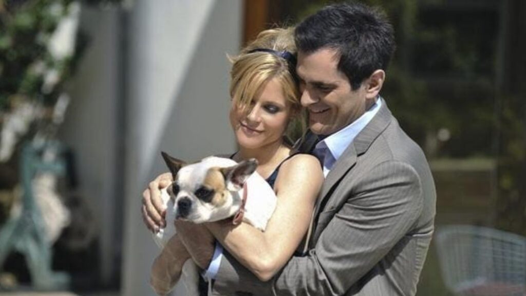 Phil and Claire in “See You Next Fall”