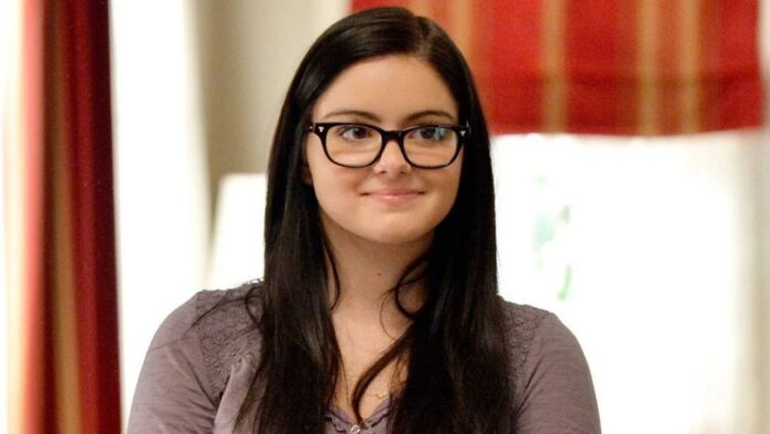 Alex in Modern Family (2009-2020) (Image: ABC)