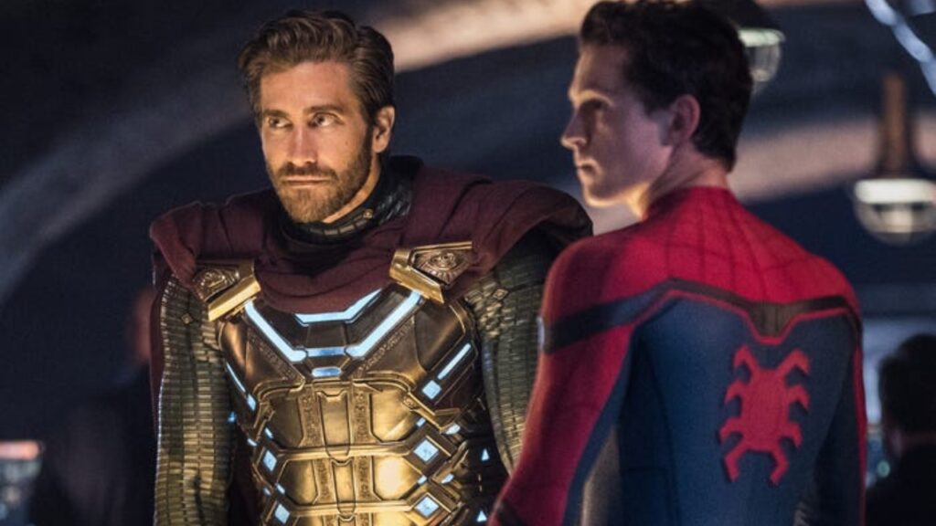 Tom Holland as Spider-Man and Jake Gyllenhal as Mysterio (Image: Marvel)