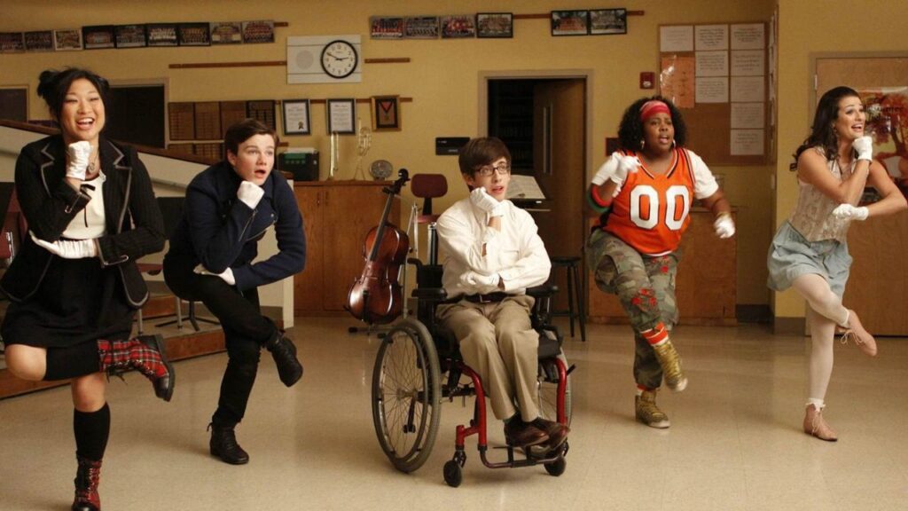 Glee (2009-2015) (Image: Fox)